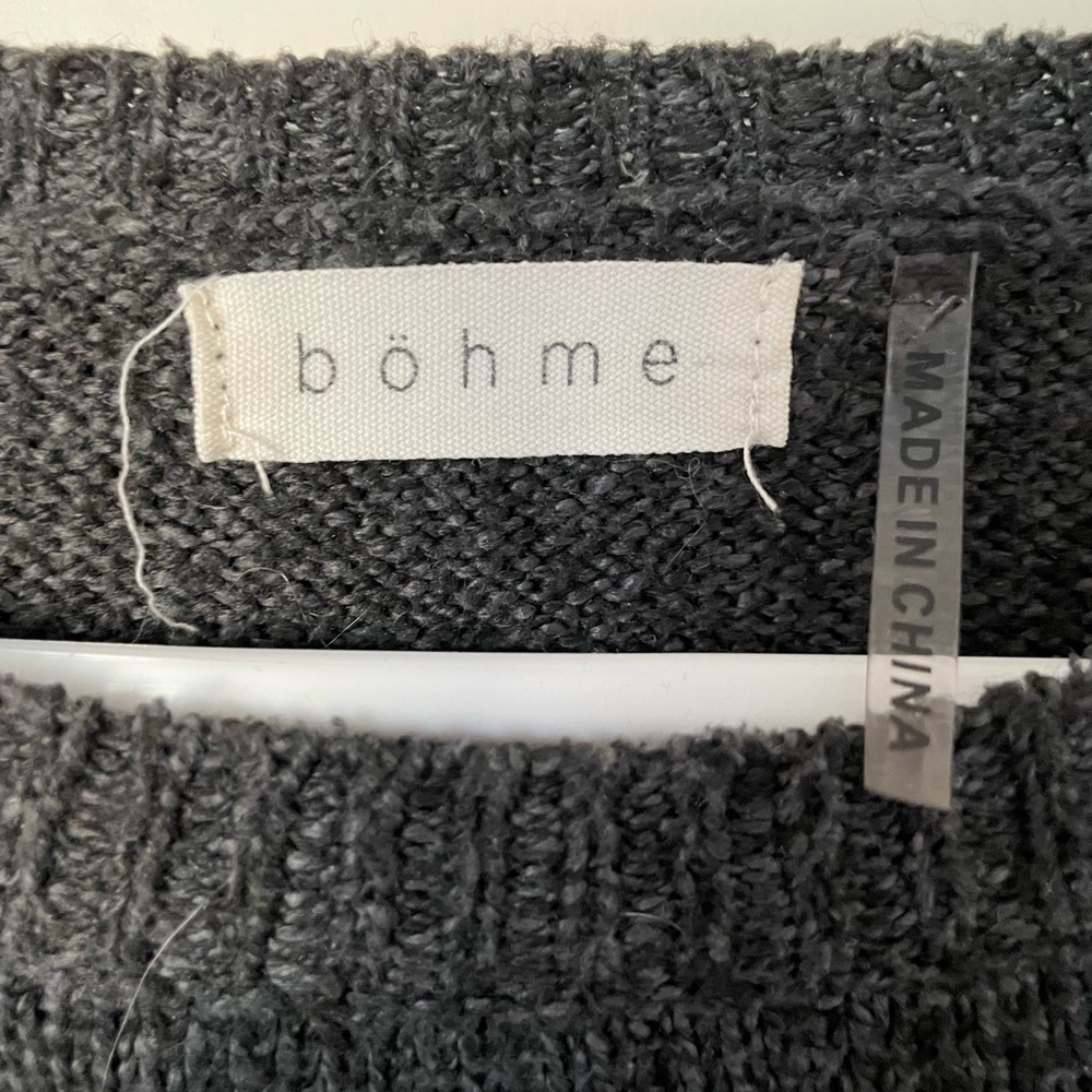 B&W STRIPE SWEATER - Picture 4 of 6